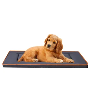 Square pet dog bed detail, waterproof oxford fabric with sponge filling, comfortable mat for pets.