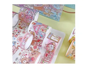 Vue détaillée des rouleaux de ruban washi et PET de dessin animé mignon Yida Culture Mia pour deco.