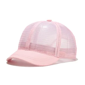 Cappellino da baseball in rete con tesa corta rosa, cappello estivo traspirante uomo e donna.