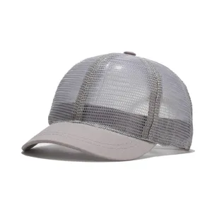 Berretto da baseball grigio in rete con visiera corta cappello estivo traspirante streetwear