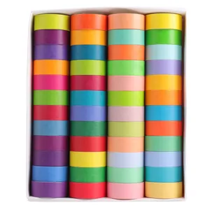 Set de cinta washi de color sólido, primer plano detallado que muestra varios tonos brillantes.
