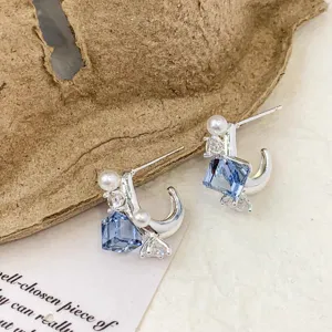 Korean style chic square blue crystal pearl stud earrings for women, unique niche design jewelry.