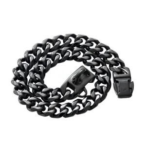 Close-up of 13mm black stainless steel heavy duty pet dog collar chain with secure buckle.