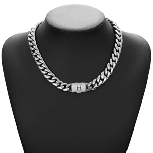 Men heavy hip hop silver cuban link chain necklace with rhinestone letter H clasp.