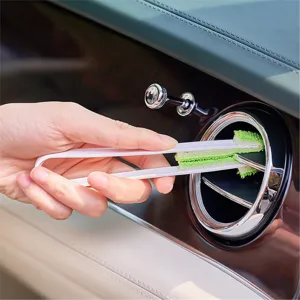 Auto Klimaanlage Entlüftungsreinigungsbürste mit Doppelkopf und Schwamm für Armaturenbrett.