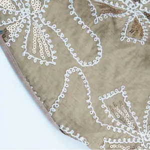 Pañuelo bordado con lentejuelas champán, triángulo de encaje floral vintage para mujer.