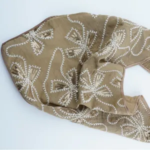 Pañuelo triangular bordado de lentejuelas champán estilo vintage flores bufanda pelo