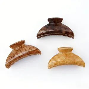 Set de 3 pinzas de pelo medianas carey marrón de acrílico pinzas tiburón para peinados elegantes.