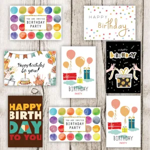 Set de tarjetas de felicitación de cumpleaños surtidas con lunares y globos de acuarela.