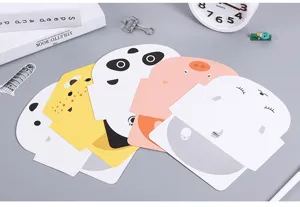 Bonito juego de papetería con sobres de animales de dibujos animados, tarjetas de felicitación.
