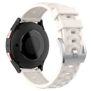 Detailed view of white silicone watch strap with tire texture and quick release pin 20mm.