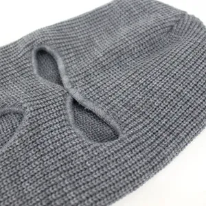 Balaclava lavorata a maglia grigia maschera da sci a più fori copricapo caldo invernale