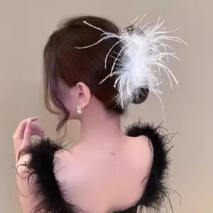 Ins Style Ostrich Feather Hair Claw Clip Elegant Fluffy Large Shark Clip Back Head Hair Styling Accessories For Women