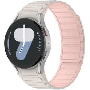 Silicone magnetic strap compatible with Samsung Galaxy Watch, comfortable and stylish replacement band.