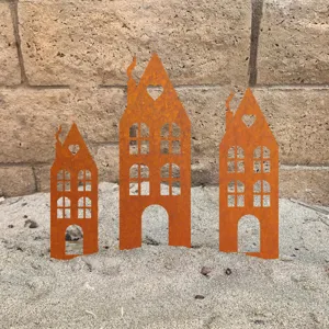 Rusted Cast Iron Castle House Silhouette Garden Stake Metal Yard Art Rust Color Heart House Outdoor Lawn Decoration