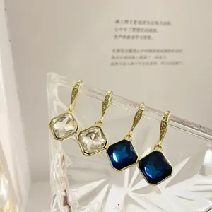 Minimalistischer Legierung Quadratischer Strass Ohrhaken Mit 925 Sterlingsilber Ohrstecker-Stift Elegante Geometrische Ohrringe Für Damen Modeschmuck