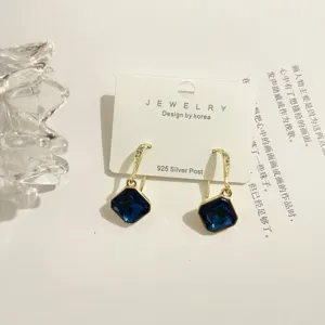 Elegante quadratische dunkelblaue Kristall Ohrhänger mit 925er Silberstecker für Damen
