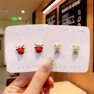 Orecchini a Bottone con Toro Cartoon Carino per Donne Lega Strass Perno in Argento Sterling 925 Gioielli di Moda Animali