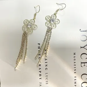 Elegant long flower rhinestone tassel earrings sparkling crystal drop earrings for women fashion.