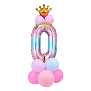 Colonne de ballon chiffre d'anniversaire avec couronne pour fête d'enfant et décoration