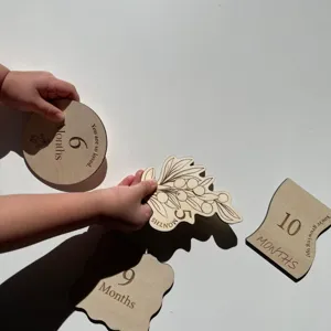 Wooden baby milestone cards monthly newborn milestone discs set professional photography props.