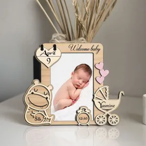 Detalle de marco de fotos anuncio de bebé de madera, accesorio recuerdo personalizado recién