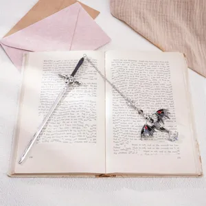 Metall Schwert und Drache Lesezeichen mit Kette Anhänger Vintage Geschenk für Leser