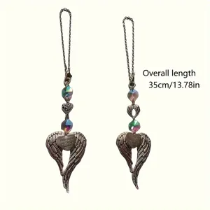 Vue detaillee attrape-soleil ailes d'ange, ornement suspendu en metal et cristal 35cm
