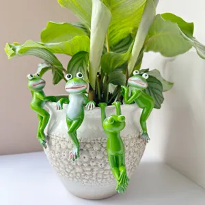 Resin frog plant pot hanging decor, cute garden ornament for home desktop and bonsai.