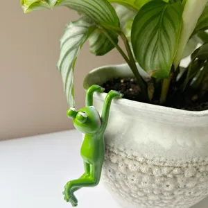 Green frog resin craft bonsai decorative hanging ornament, cute plant pot edge pendant item.