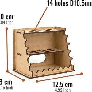 Holz-Schreibtisch-Organizer Detailansicht mit Pinselhalter und genauen Abmessungen.