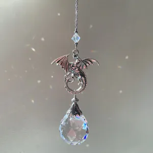 Retro Flying Dragon Crystal Pendant Sun Catcher Creative Zinc Alloy Metal Car Hanging Ornament Home Decor Gift