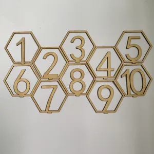 Numéros de table hexagonaux en bois 1-10, panneaux de sièges évidés pour mariage café bar.
