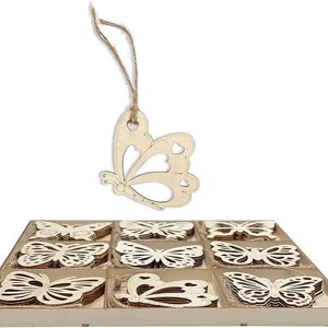 Unbearbeitetes Holz Schmetterling Bastelset mit Kordel und sortiertem Ablagetablett DIY.
