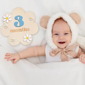 Baby Meilenstein Holz Monatskarte Fotografie Requisite, floral Design für Baby Wachstum.