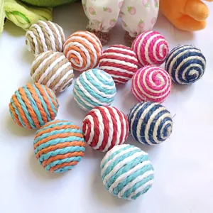 Durable Sisal Rope Cat Toy Ball Interactive Scratching Teething Chew Toy For Pet Cats
