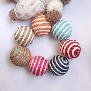 Colorful sisal cat scratching balls interactive molar pet toys durable play fun wholesale.