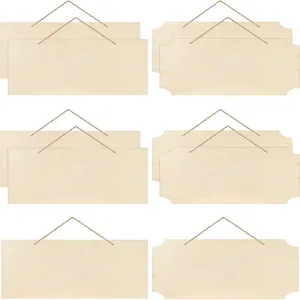 Onbewerkte houten ophangborden met touw, perfect voor creatief DIY schilderen en decoratie.