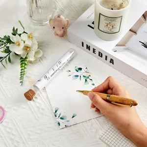 Hochzeit Wunschflasche Grußkarten Set Detailansicht mit Bambusstift und florale Graspapier.