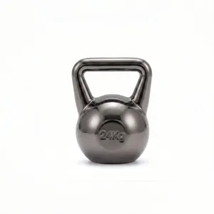 Pendentif haltère kettlebell métallique en gros plan pour style de sport de fitness.