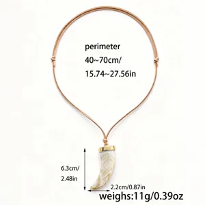 Collier cordon en cuir réglable avec pendentif dent de loup, bijoux mode pour femmes.