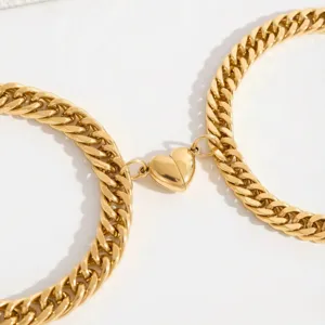 Magnetic heart cuban chain detail shot showing stainless steel gold links and clasp.