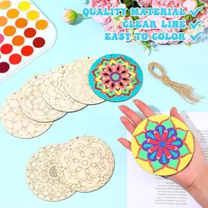 Détail de tranches de mandala en bois brut avec lignes claires pour peinture DIY créative.