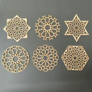 Sottobicchieri Intagliati Cavi in Legno Tagliati al Laser Tappetino da Tavola Geometrico Resistente al Calore Tappetino per Tazza di Caffè e Tè Decorazioni per la Casa Ornamenti da Tavolo