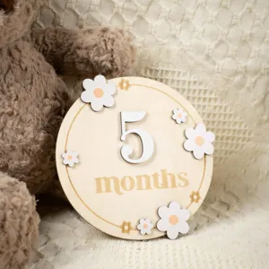 Baby Monats Meilenstein Holzkarte für Babywachstum Fotografie, 5 Monate Holzschild Requisite.