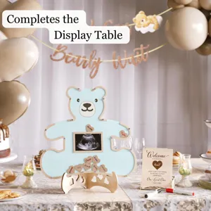 Houten beren gastenboek alternatief met hartjes en fotolijst voor babyshower feest decor.