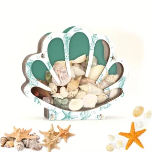 Scatola di immagazzinaggio in legno a forma di conchiglia con pannello trasparente e conchiglie.