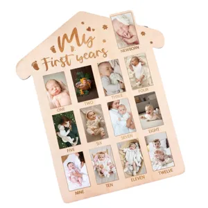 Cornice in legno per neonati primo anno ricordo mensile con fessure per foto di neonati e bambini.