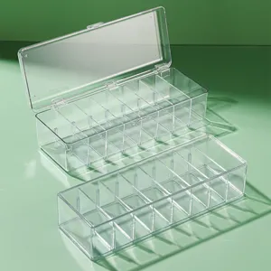 Transparente Acryl Kontaktlinsen Box mit mehreren Fächern zur Aufbewahrung und Ordnung.