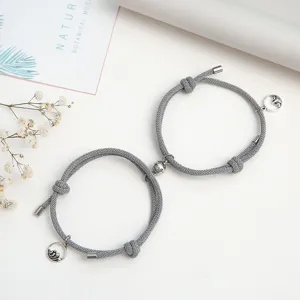 Set di bracciali per coppie magnetici intrecciati grigi gioielli in corda coordinati